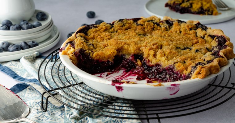 Blueberry Crumb Pie