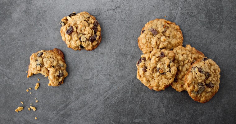 Oatmeal Raisin Cookies