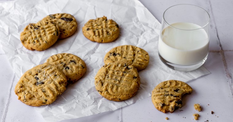 Peanut Butter Chocolate Chunk Cookies
