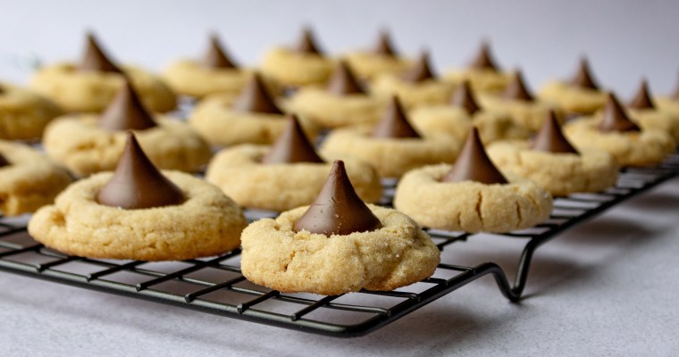 Peanut Blossom Cookies
