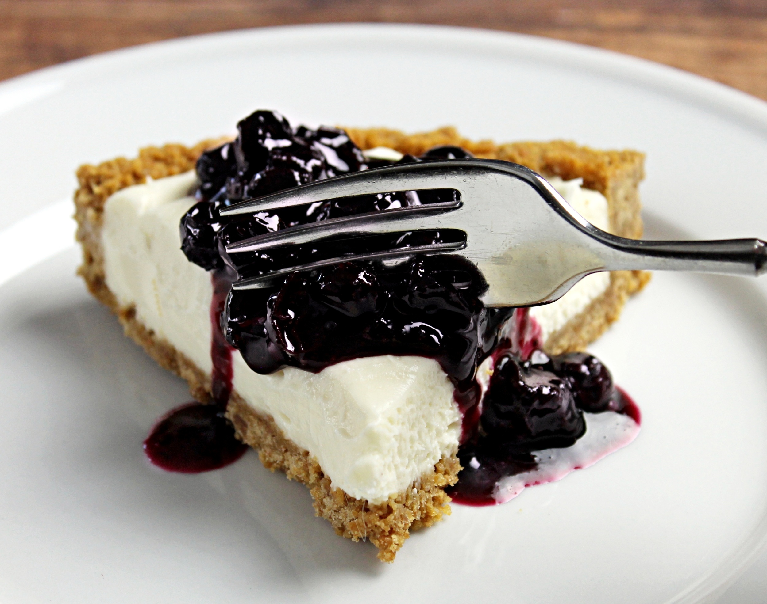 Cracker Pie (Blueberry No-Bake Cheesecake) • Saturdays With Frank